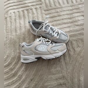 Women’s New Balance 530 Gray Sneakers